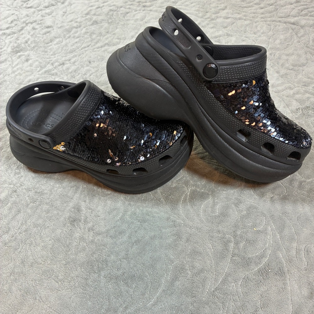 Crocs Classic Bae Gold Reversible Sequin Platform Clogs Size 7 Black Chunky